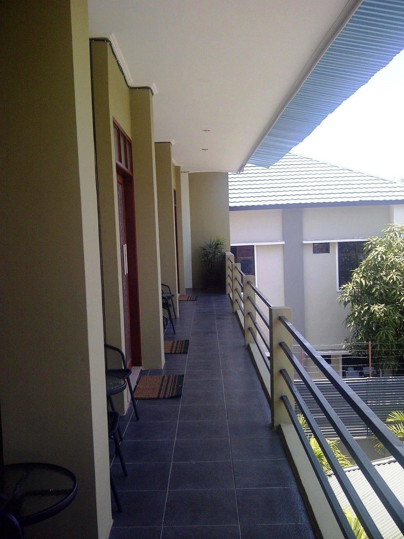 Makassar Breeze Place Residence Exterior foto